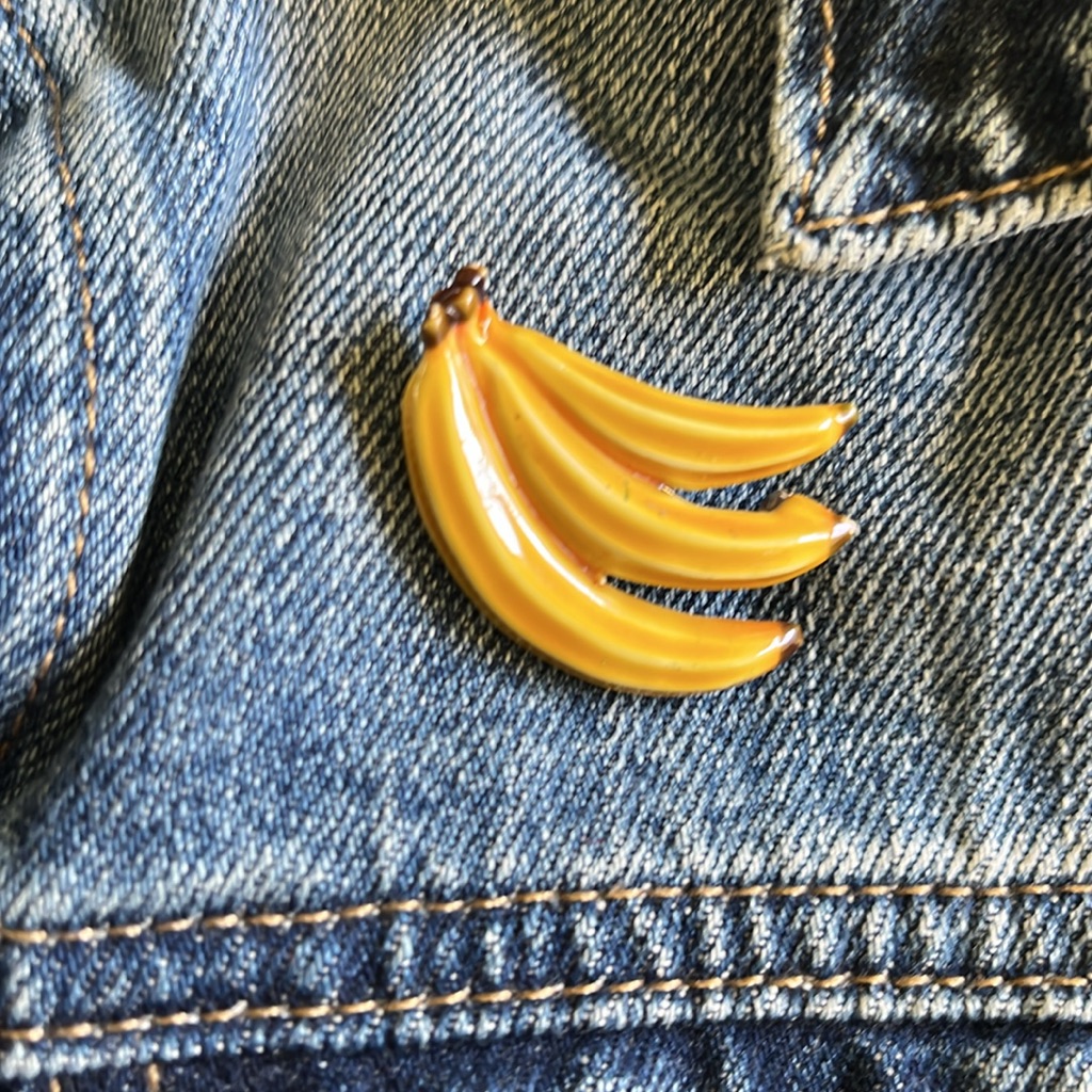 Vintage Har Bananas Pin